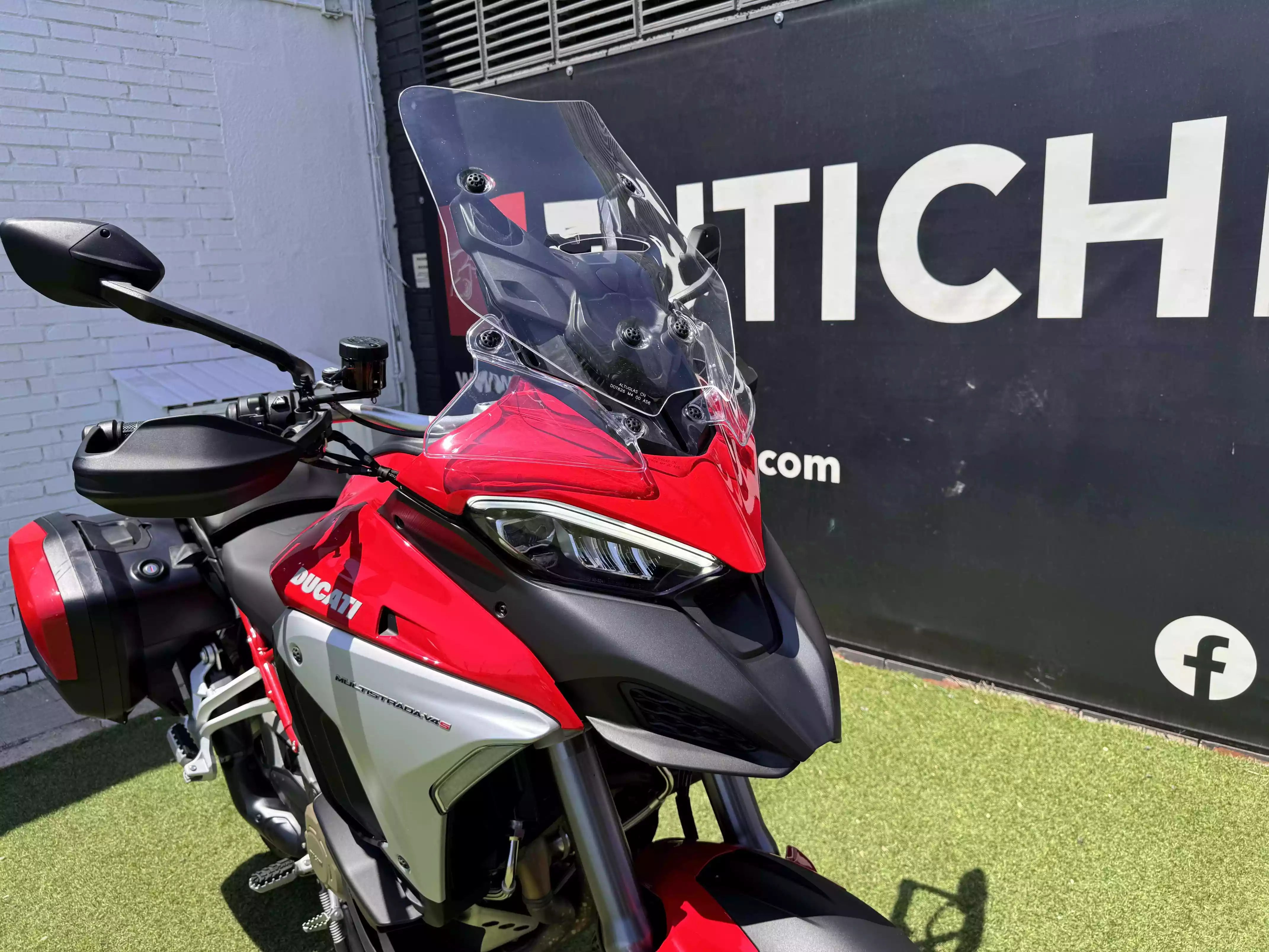 DUCATI Multistrada V4 S