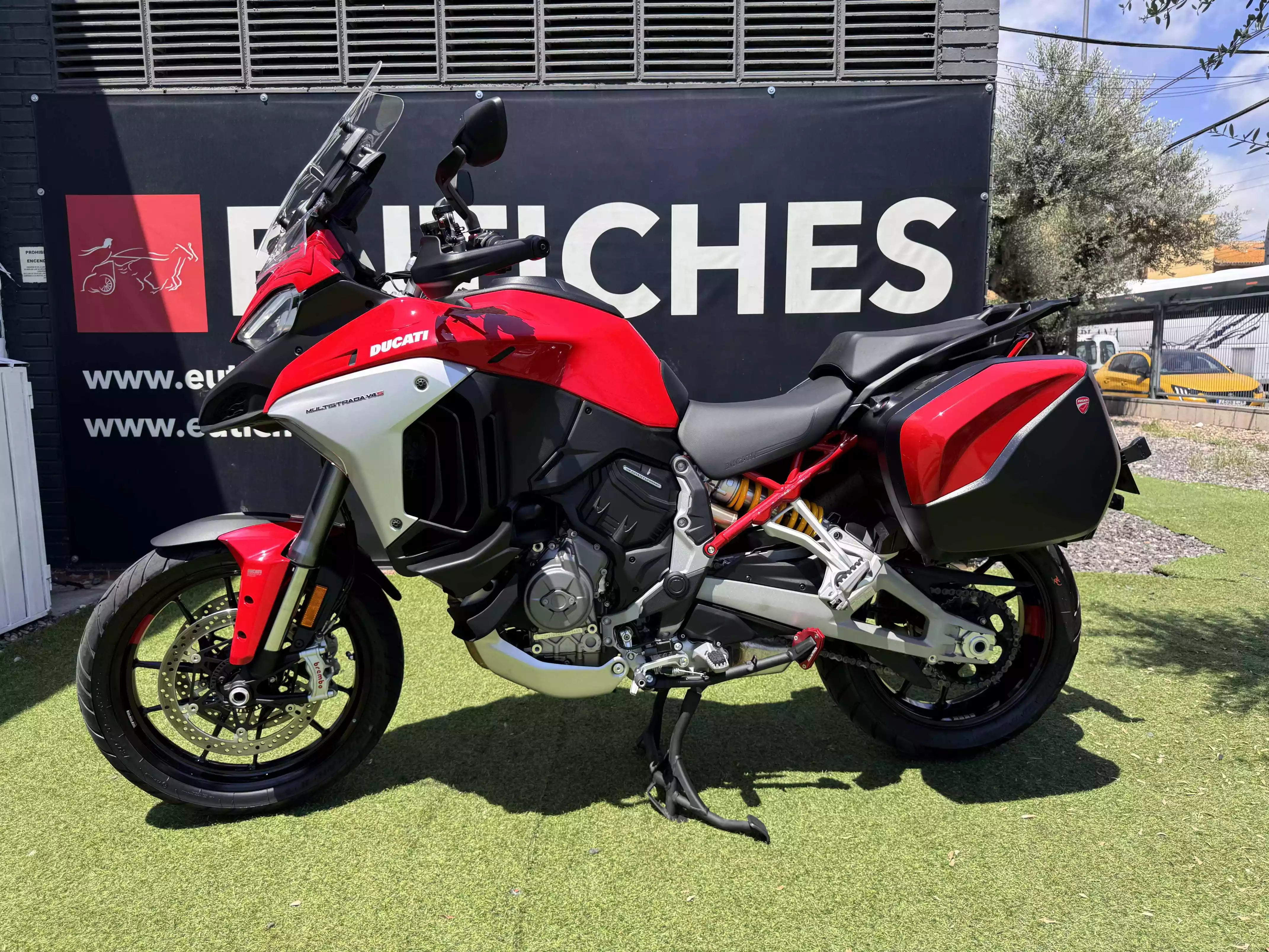 DUCATI Multistrada V4 S